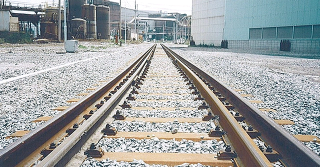 構内線路レール